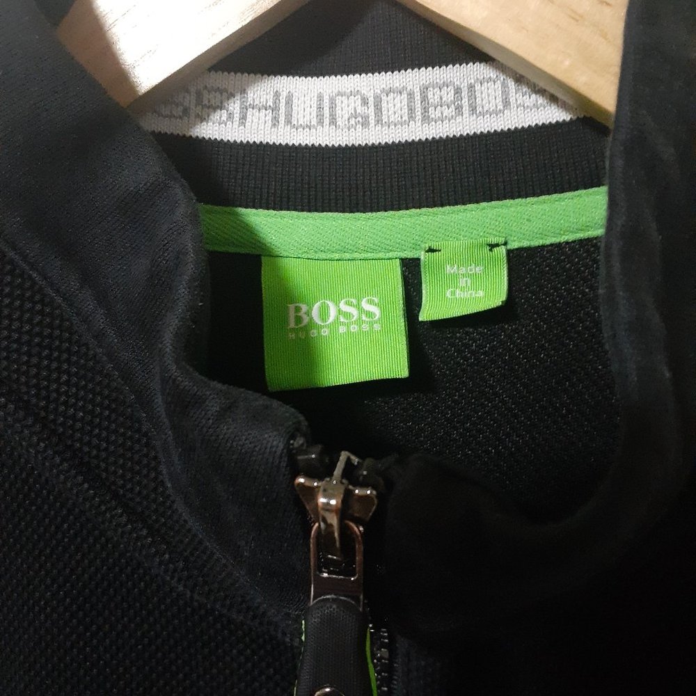 HUGO BOSS - Picture 3 of 4